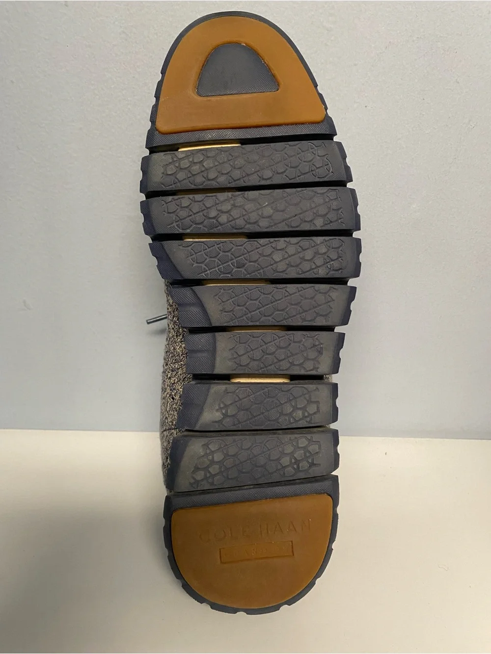 Cole Haan Men's Gray-Blue Knit Oxford with Tan Accents | Size 8.5
